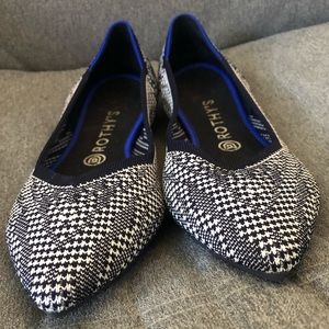 Rothy’s Navy Houndstooth Size 11